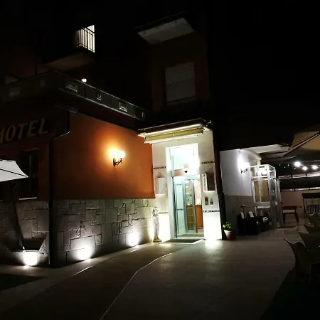 Villaggio 3*