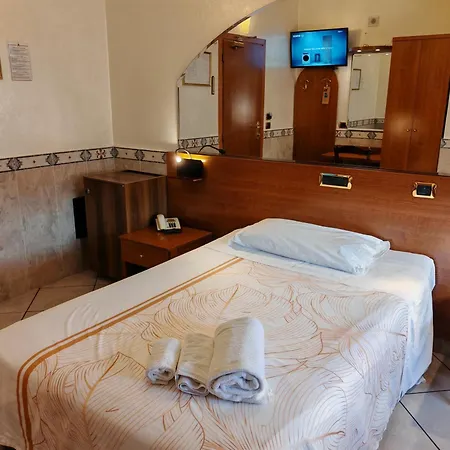 Villaggio Hotel 3*